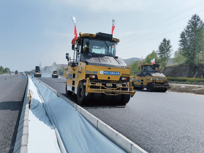 一條&ldquo;土鄉路&rdquo;承載的新愿景--聚焦西寧至互助一級公路擴能改造工程現場