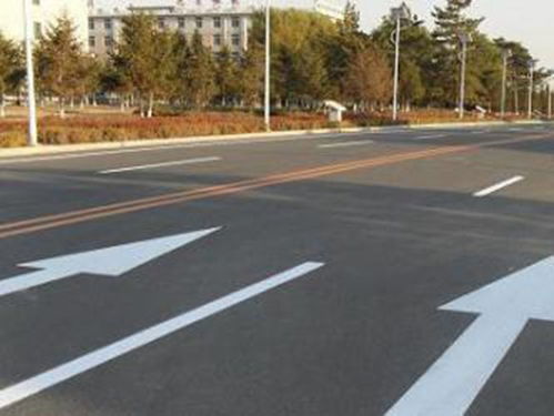 路虎交通 圖 高速公路劃線(xiàn)工程公司 廣州熱熔反光標(biāo)線(xiàn)涂料